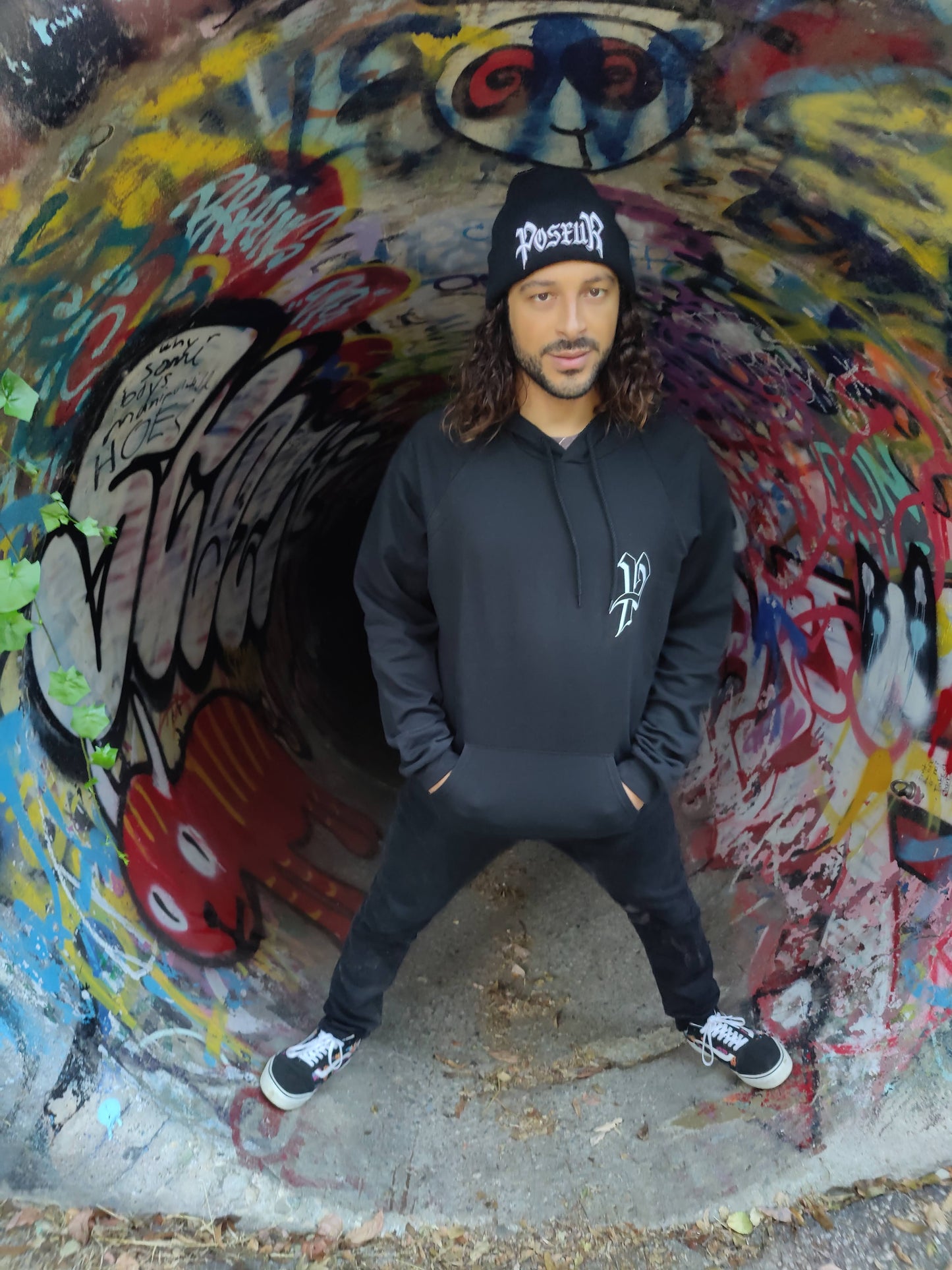 POSEUR LIGHTWEIGHT HOODIE BLACK